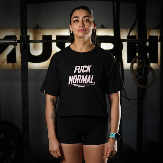 Crop Top FUCK NORMAL - Negro