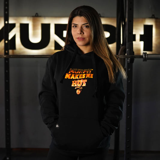 Polerón Canguro Makes me HOT - Negro