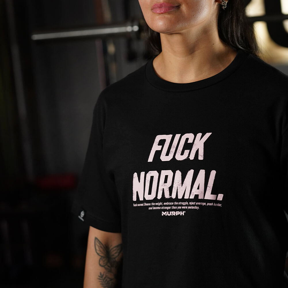 Crop Top FUCK NORMAL - Negro