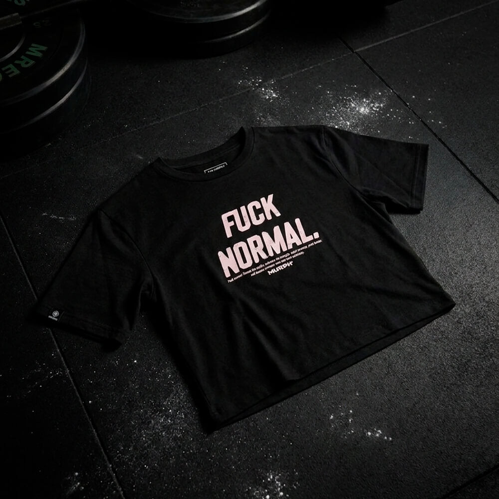 Crop Top FUCK NORMAL - Negro