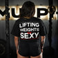 Crop Top Oversize Lifting Weights Is SEXY - Negro