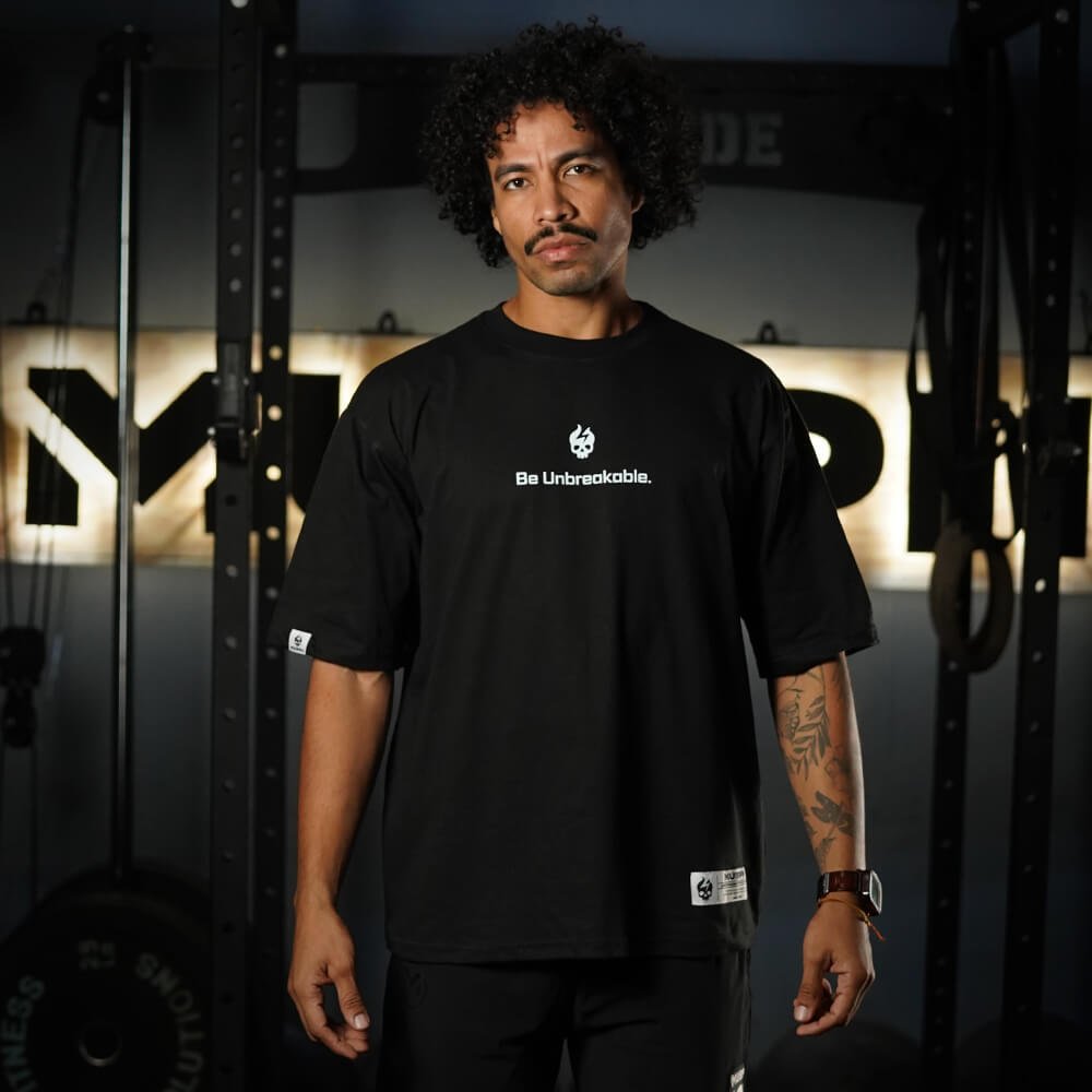 Polera Oversize Premium Be Unbreakable - Black