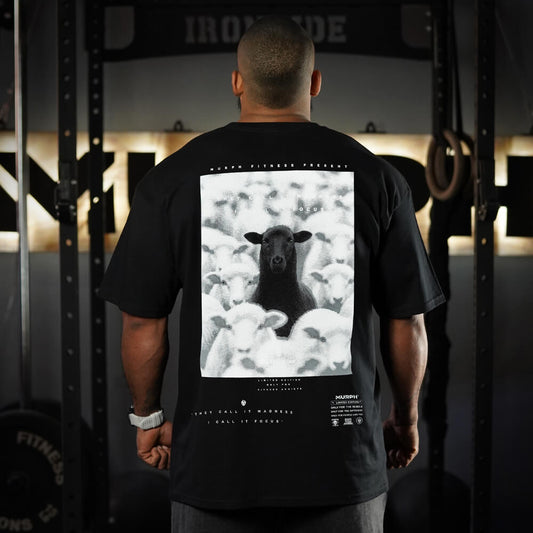 Polera Oversize OVEJA NEGRA - Negro