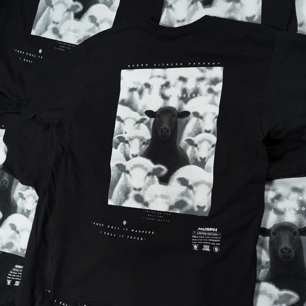 Polera Oversize OVEJA NEGRA - Negro