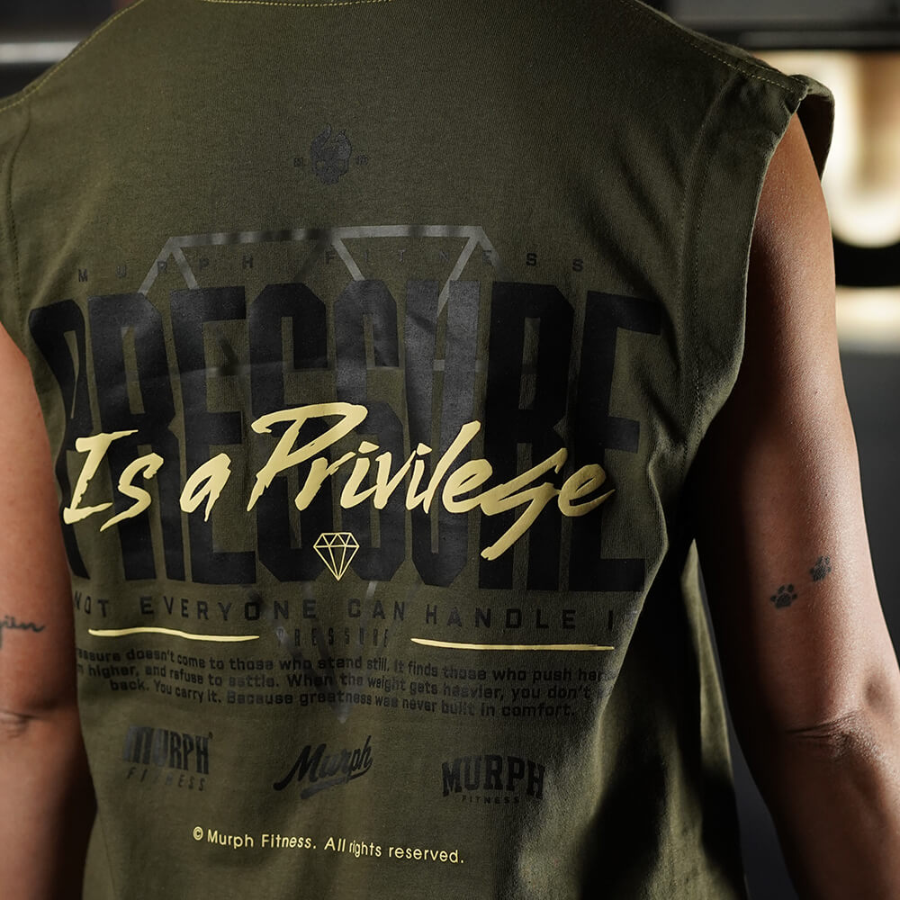 Polera Oversize Sleeveless PRESSURE IS A PRIVILEGE - Tactical Green