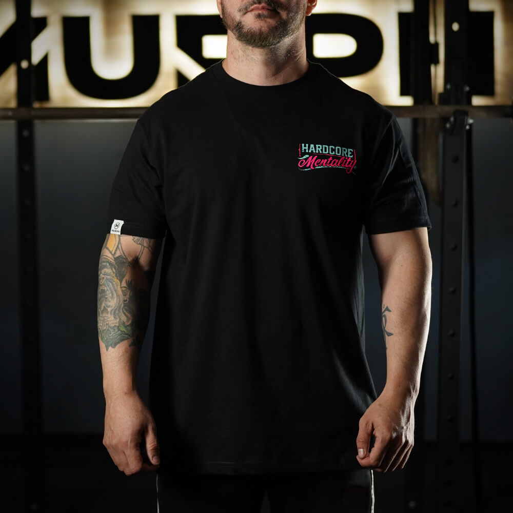 Polera Regular Fit Hardcore Mentality - Negro