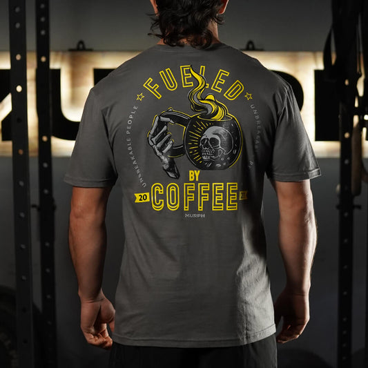 Polera Regular Fit Fueled By Coffee - Gris Charcoal