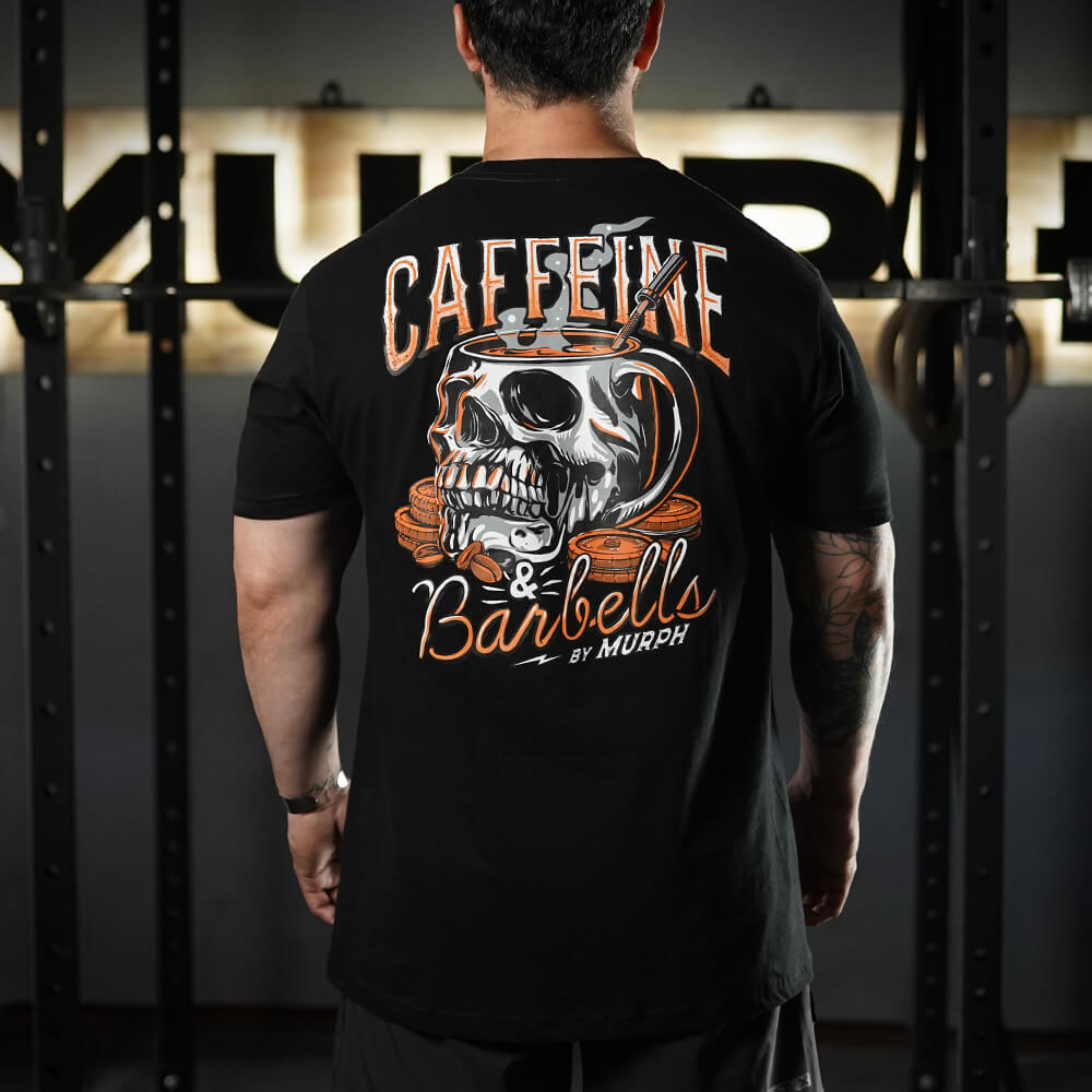 Polera Regular Fit Caffeine & Barbells - Negro