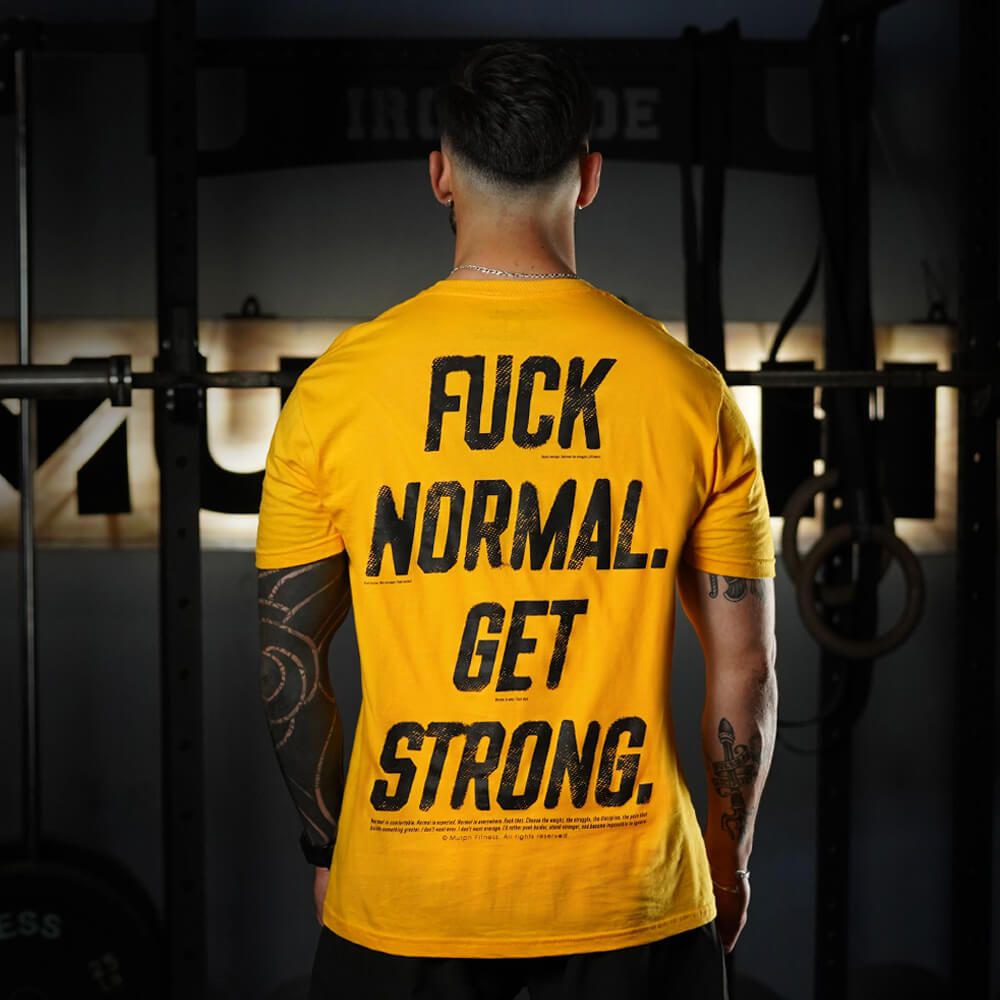 Polera Regular Fit FUCK NORMAL - Amarillo