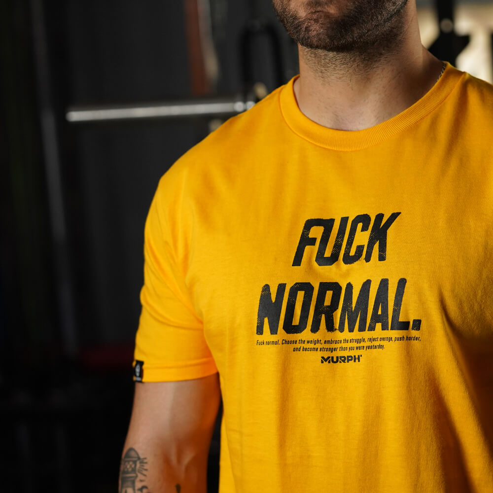 Polera Regular Fit FUCK NORMAL - Amarillo