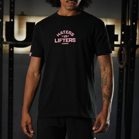 Polera Regular fit Haters Vs Lifters - Negro