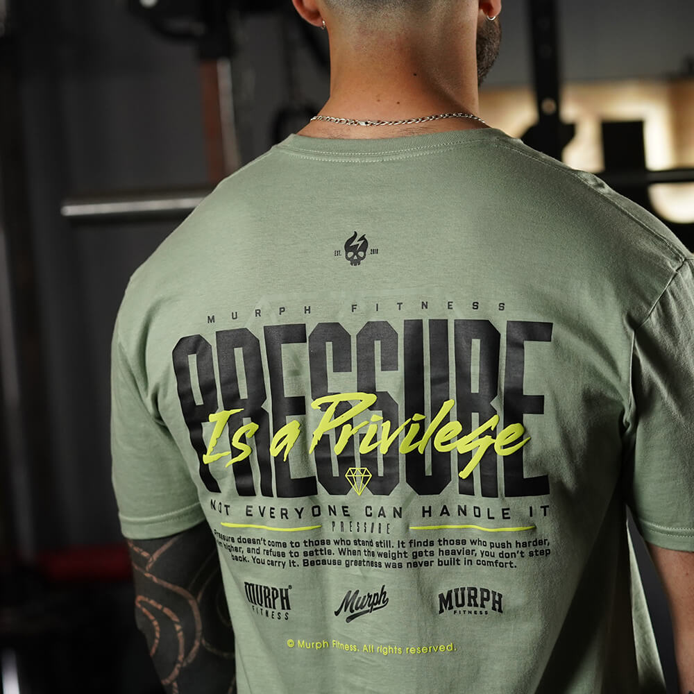 Polera Regular fit Pressure is a Privilege - Mossy