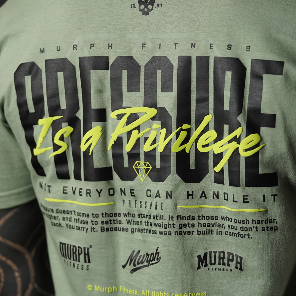 Polera Regular fit Pressure is a Privilege - Mossy