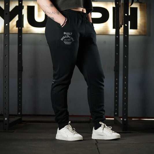 Fitted Jogger Built by Discipline - Negro