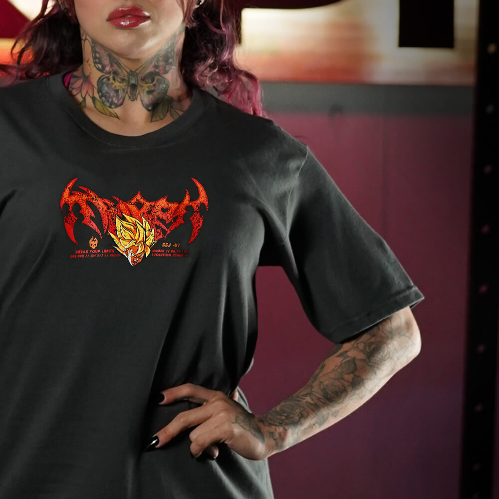 Polera Oversize THE UNBREAKABLE SAIYAN - Gris Charcoal